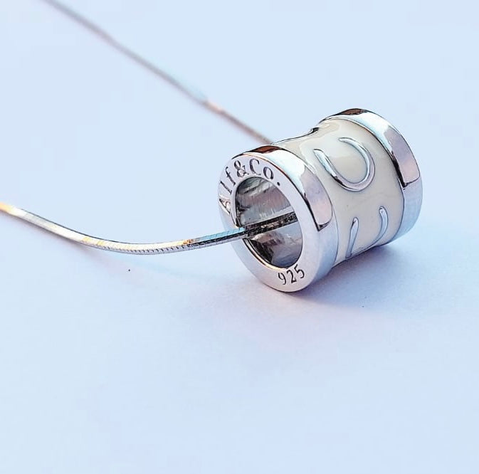 Bobbin Necklace